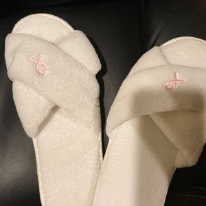 Cancer awareness slippers with pink towel